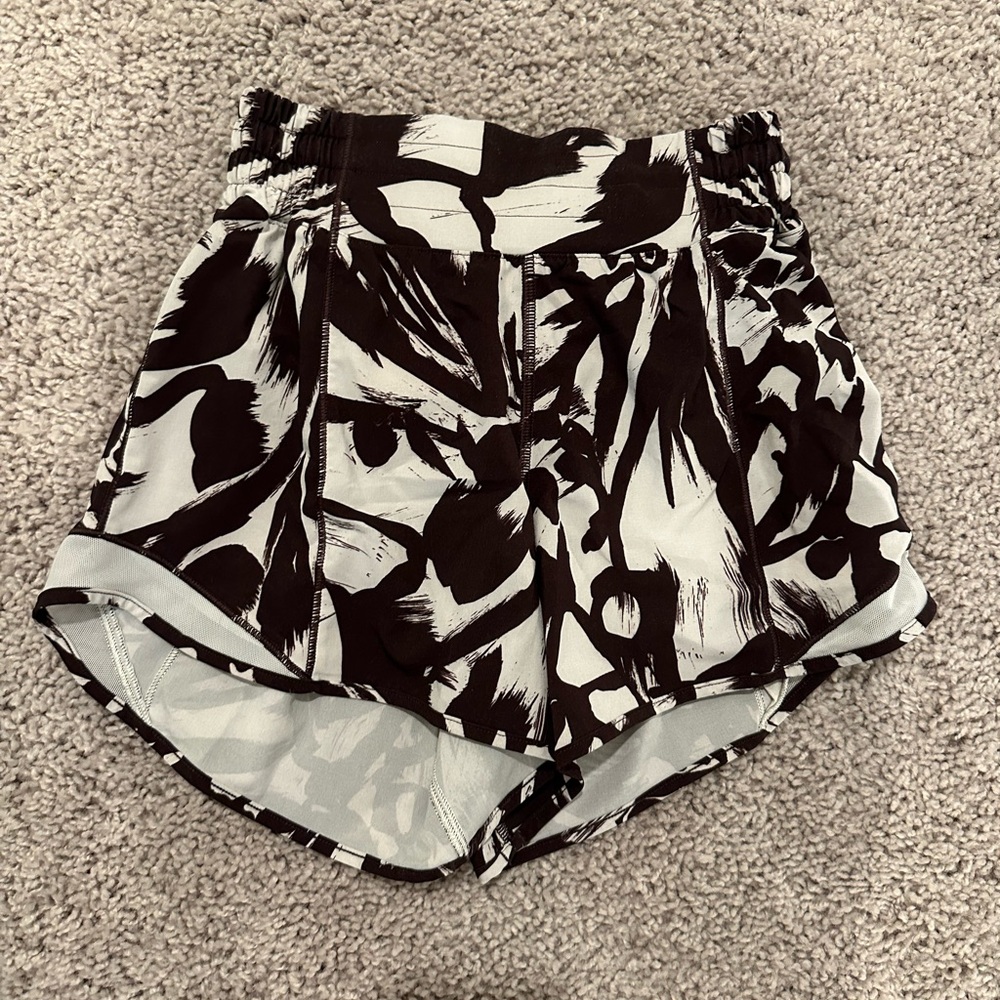 lululemon athletica Black & White Abstract Print Athletic Shorts